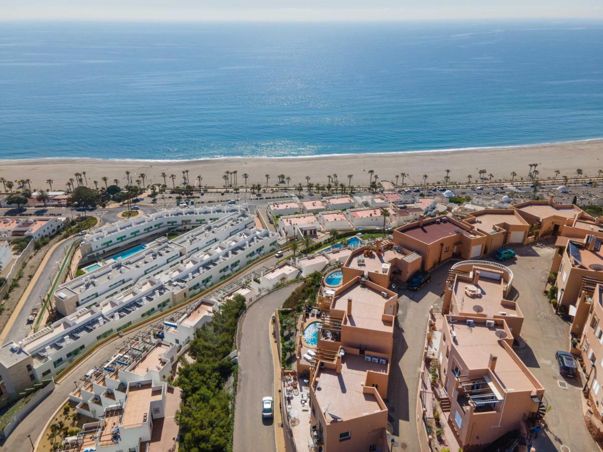 Chalet Con Vistas Al Mar Y Piscina Мохакар Екстериор снимка